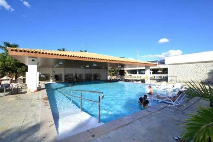 Flat Di Roma Resort Internacional Caldas Novas Exterior foto